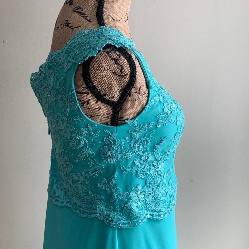 Azazi green embroidered dress size C